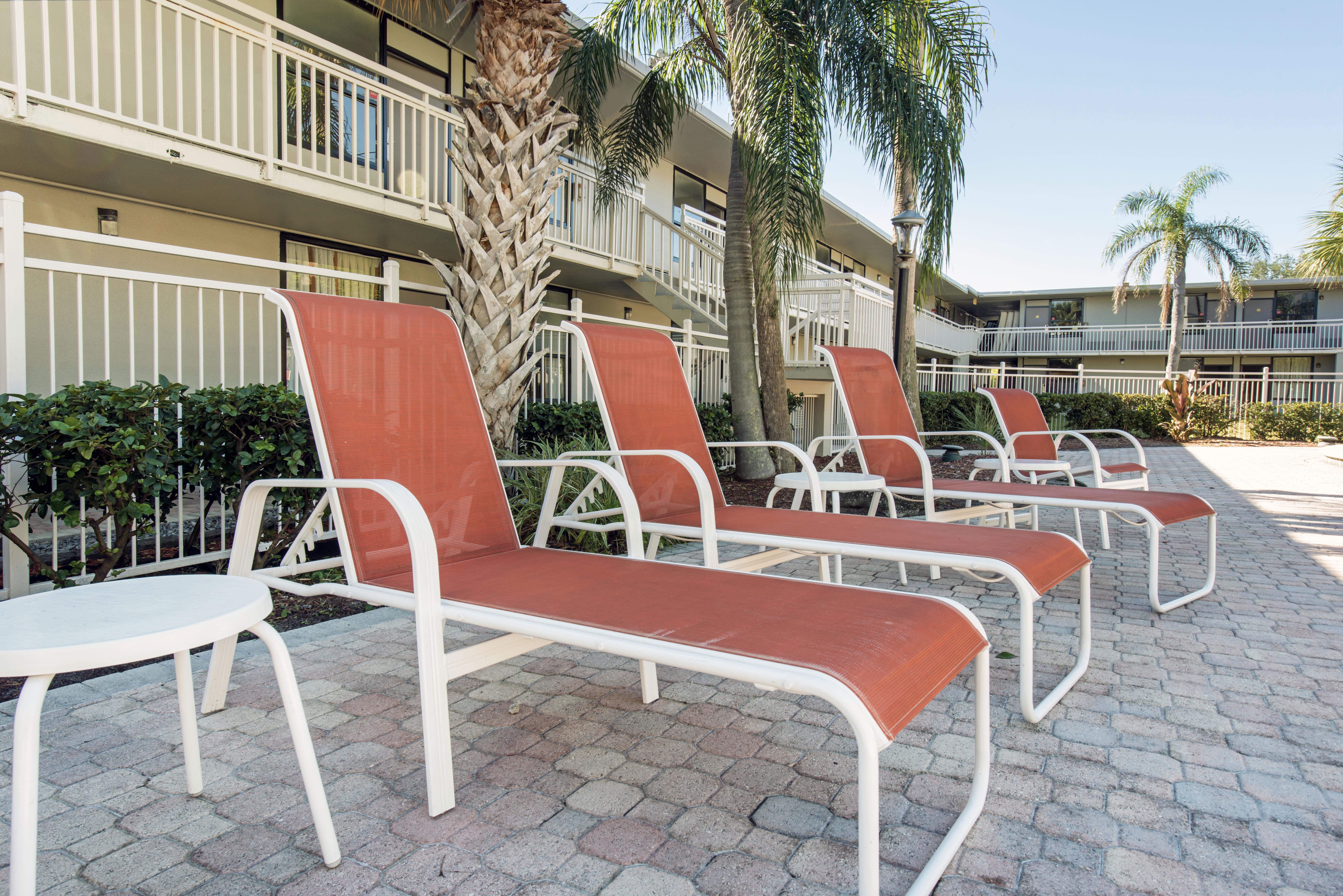 Econo Lodge Orlando Airport Exterior photo